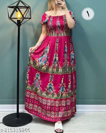 Fit and flare Pink maxi dress in print off shoulder pink